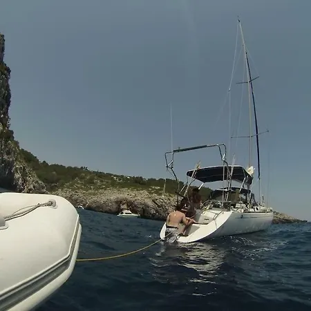Úszó hotel Morgana Sailing *