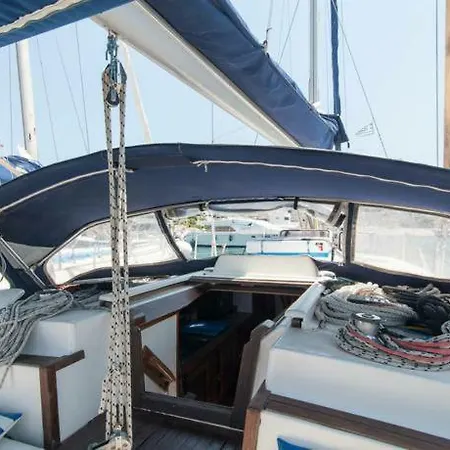 Úszó hotel Morgana Sailing *